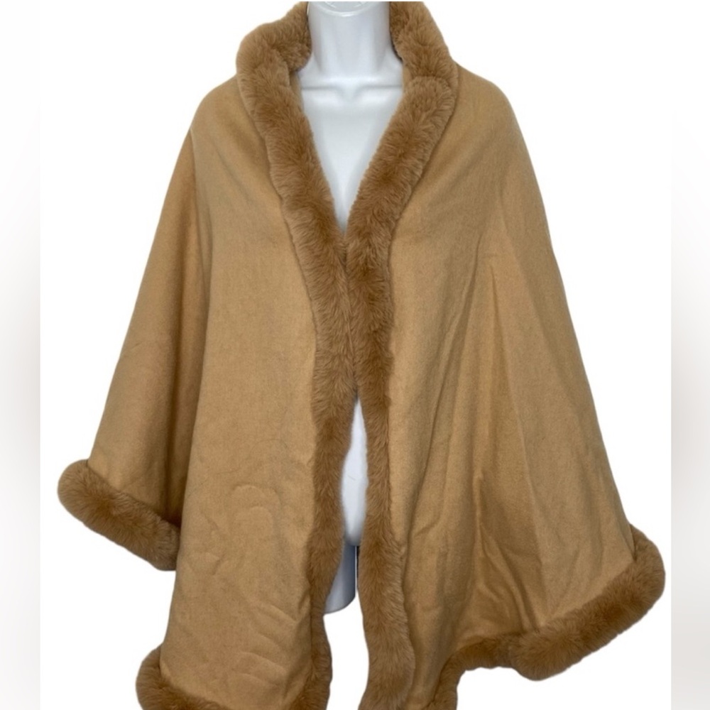 J. McLaughlin Tan Cape with Faux Fur Trim
